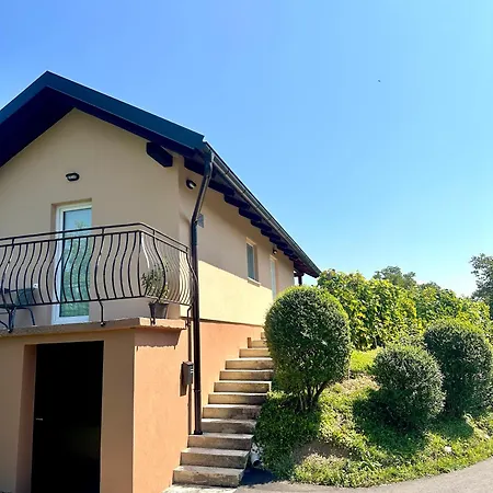House Tomajna Holiday home *