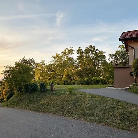 Holiday home House Tomajna *