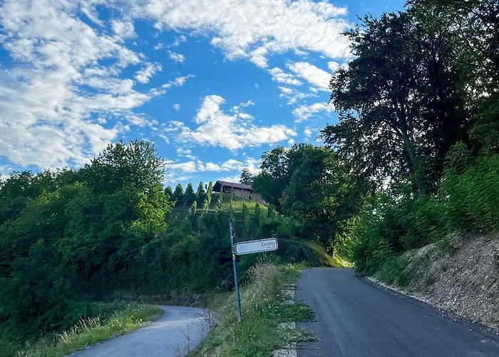 House Tomajna Podlehnik